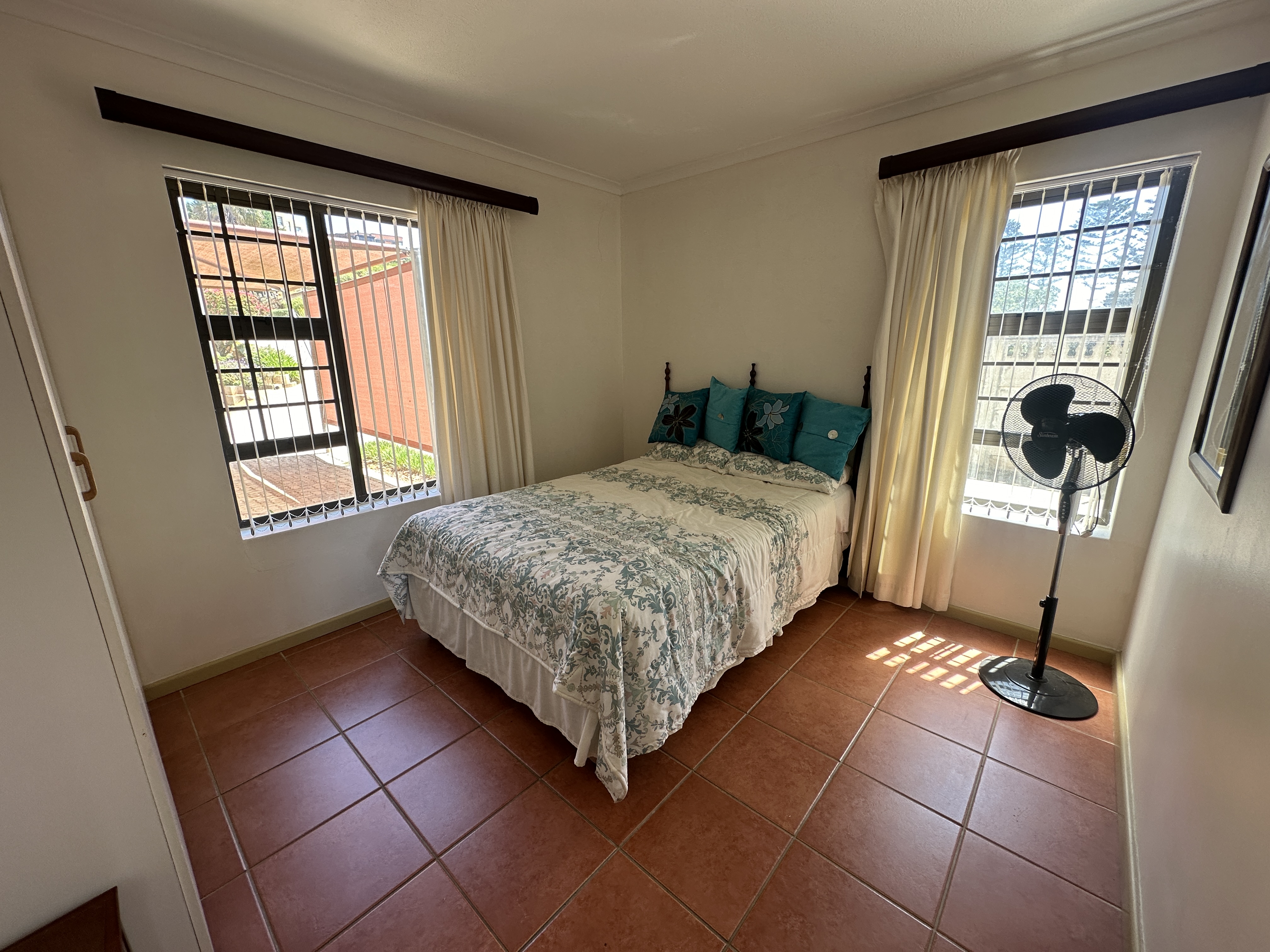 3 Bedroom Property for Sale in Hartenbos Central Western Cape